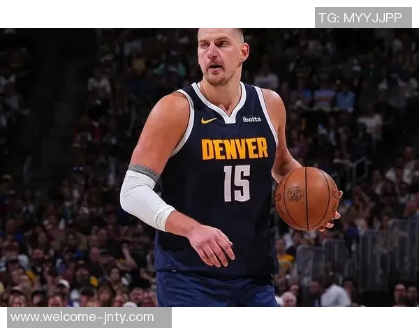 全能战士约基奇五年数据辉煌总得分助攻第二总篮板抢断第一 全能战士约基奇五年数据辉煌总得分助攻第二总篮板抢断第一