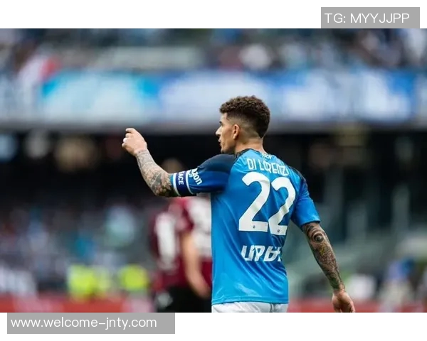 迪洛伦佐分享成长之道:在逆境中坚持不懈是成功的关键 迪洛伦佐分享成长之道:在逆境中坚持不懈是成功的关键