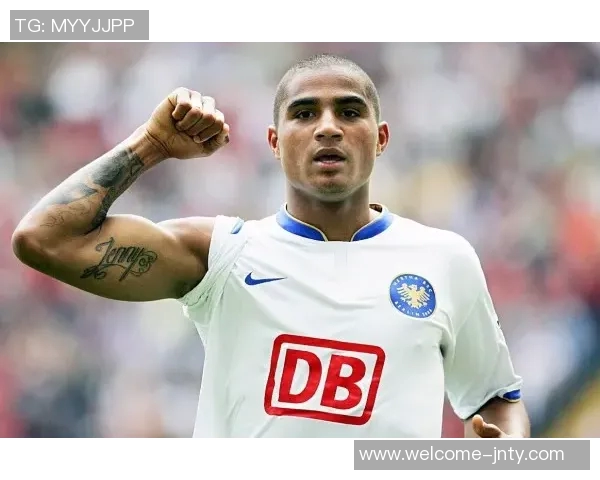 博阿滕宣布将与孔帕尼合作在拜仁进行教练实习体验 博阿滕宣布将与孔帕尼合作在拜仁进行教练实习体验