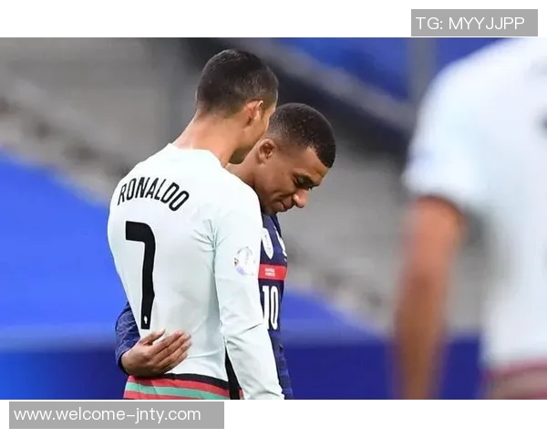 法国国家队最新名单公布姆巴佩领衔坎特萨利巴入选登贝莱琼阿梅尼因伤缺席