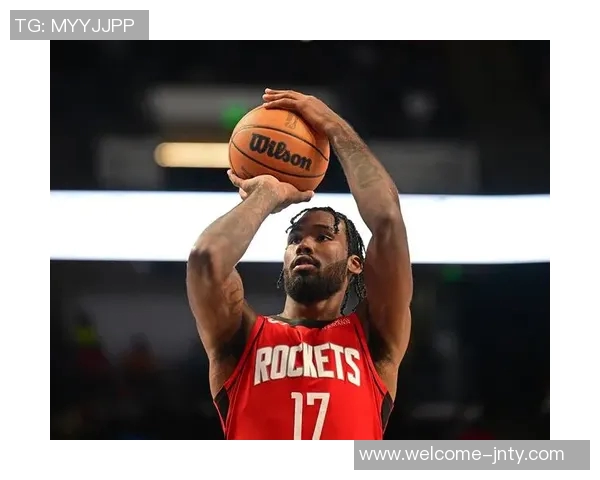 福克斯强调进攻篮板的重要性呼吁球队提升制造失误与转换进攻能力